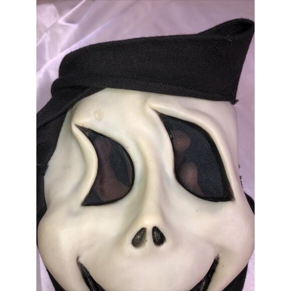 Scream Mask Vintage Smiley Tate Fun World Div Glow in the Dark 11.5" - Picture 5 of 10